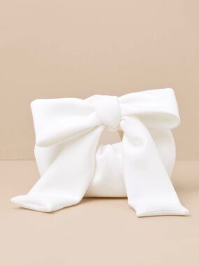 Ivory Bow Handbag